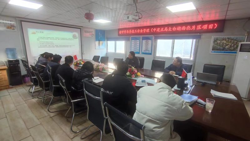 除了师资背景，还要关注老师的教学成果。以下是一些考察教学成果的方法：