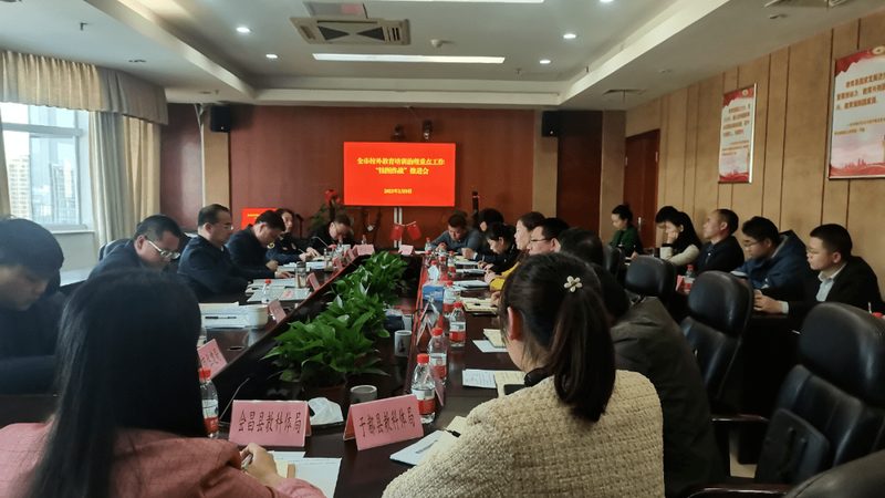 企业培训师证书自学能考过吗？关键在于这些因素**